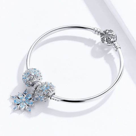 Winter Snowflake Bangle